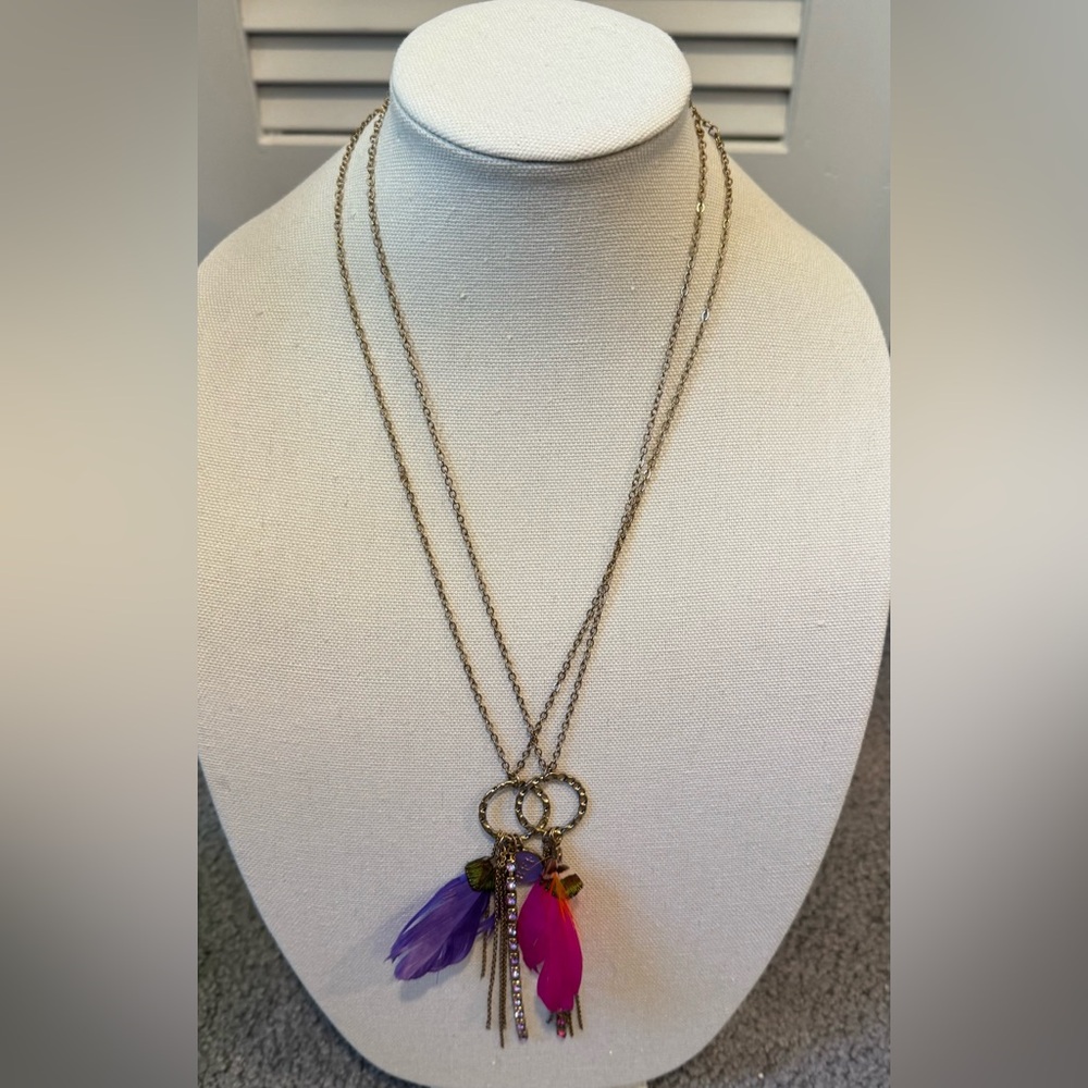 Mattel 2014 Ever After High Matching BFF Necklaces Feathers Charms & Rhinestones